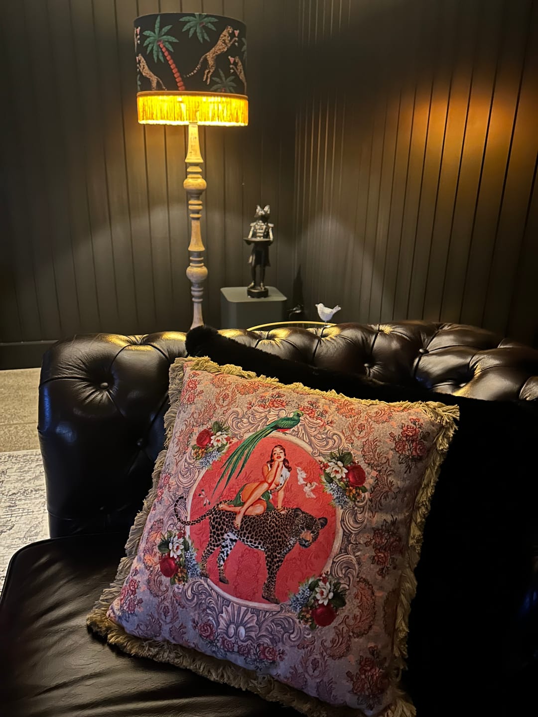 Customer photo review of Queen K Alice Vintage Pin-Up Cushion