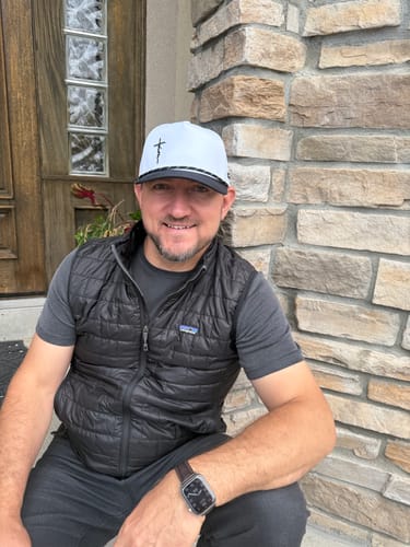 Customer photo review of Faith Snapback - White