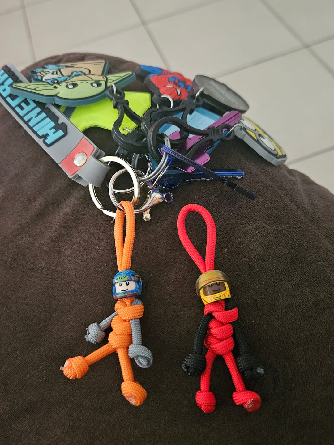 Customer photo review of LH FER 2025 Racing Paracord Buddy Keychain