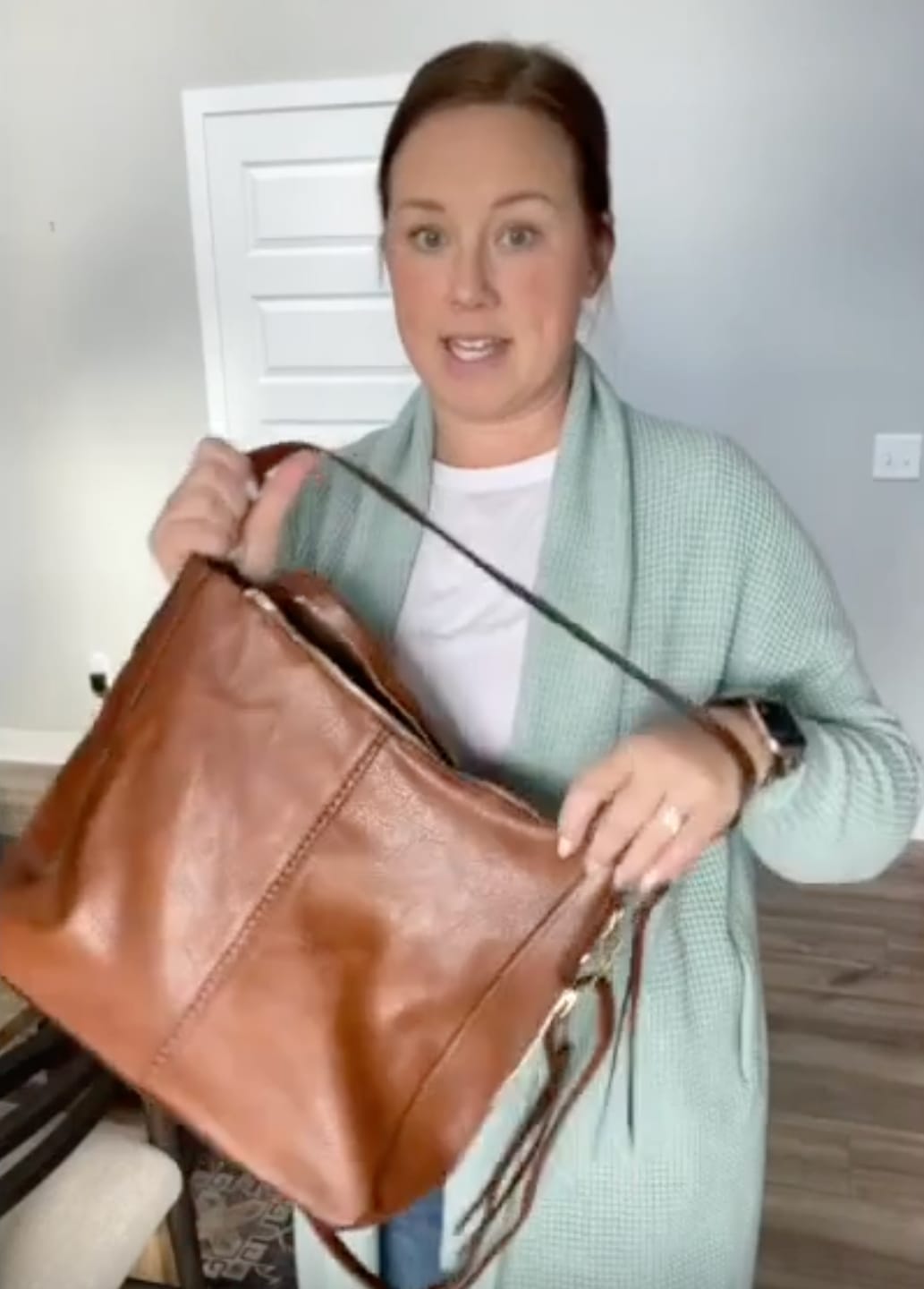 Customer photo review of Luxury Hobo Anti-Theft Handbag + FREE Pouch Wallet
