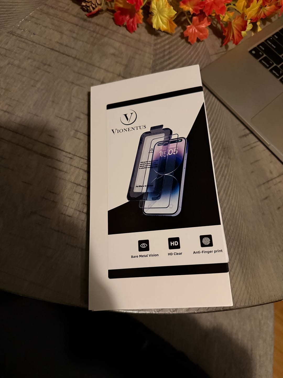 Customer photo review of iPhone 16 Series Premium Screen Protector