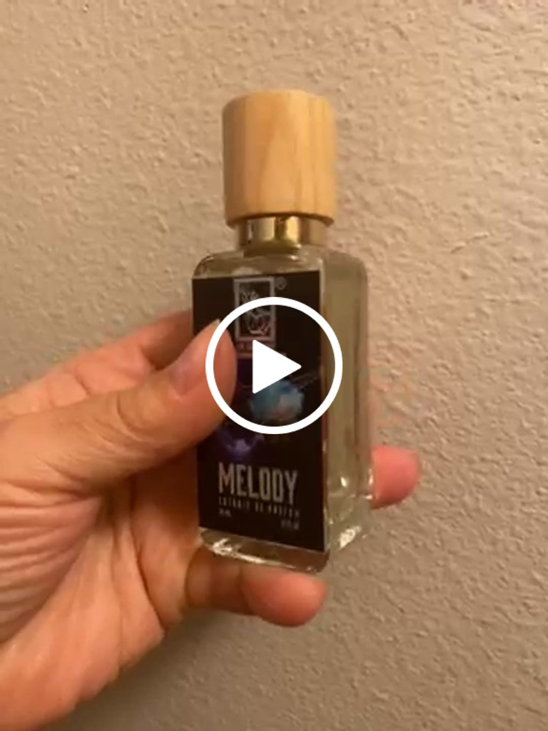 Customer video review of Melody