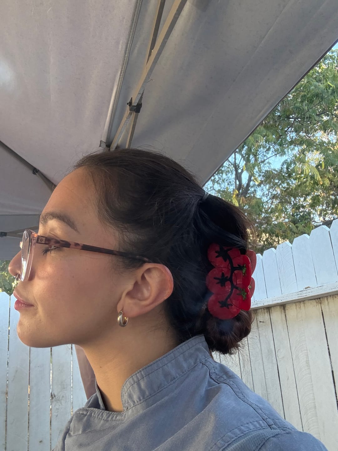 Customer photo review of Large Tomatoes on the Vine Hair Claw Clip