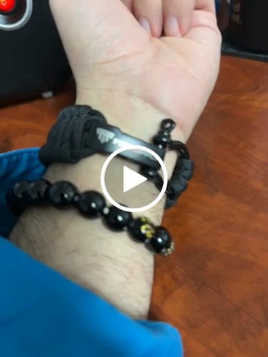 Customer video review of Black Paracord Bracelet