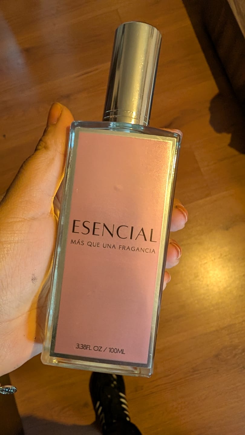 Customer photo review of M161 Inspirado en: Black Opium - Yves Saint Laurent