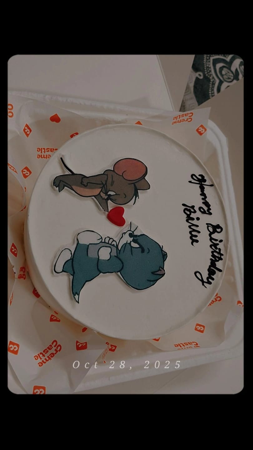 Customer photo review of Tom n Jerry Cartoon Cake