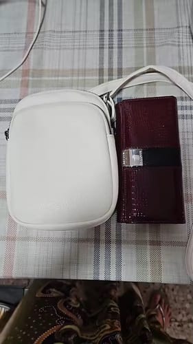 Customer photo review of תיק צד לטלפון Vera