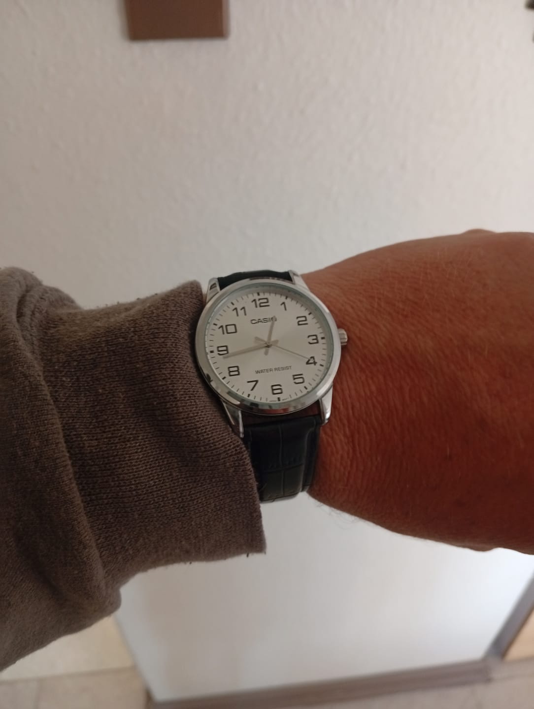 Customer photo review of Reloj Casio Análogo MTP-V001L-7B Correa de Cuero