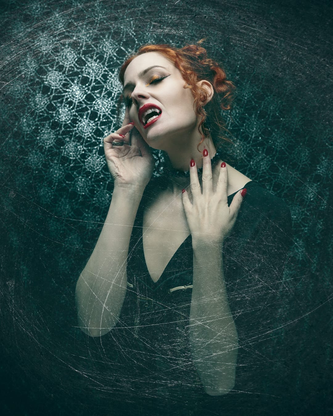 Customer photo review of Spider Web Net Fabric