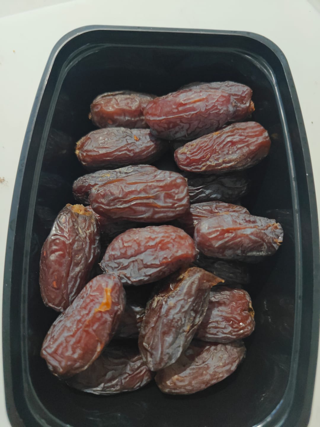 Customer photo review of Organic Jumbo Medjool Dates Box