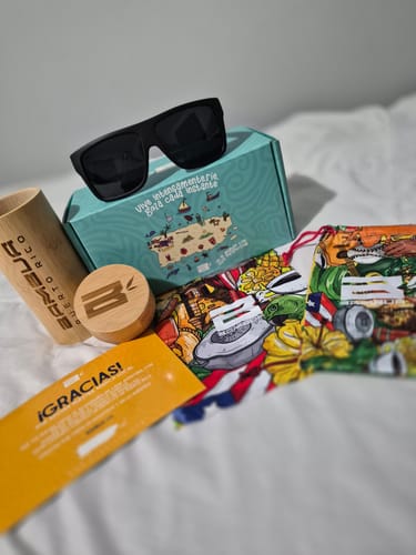 Customer photo review of Mis Raíces Black