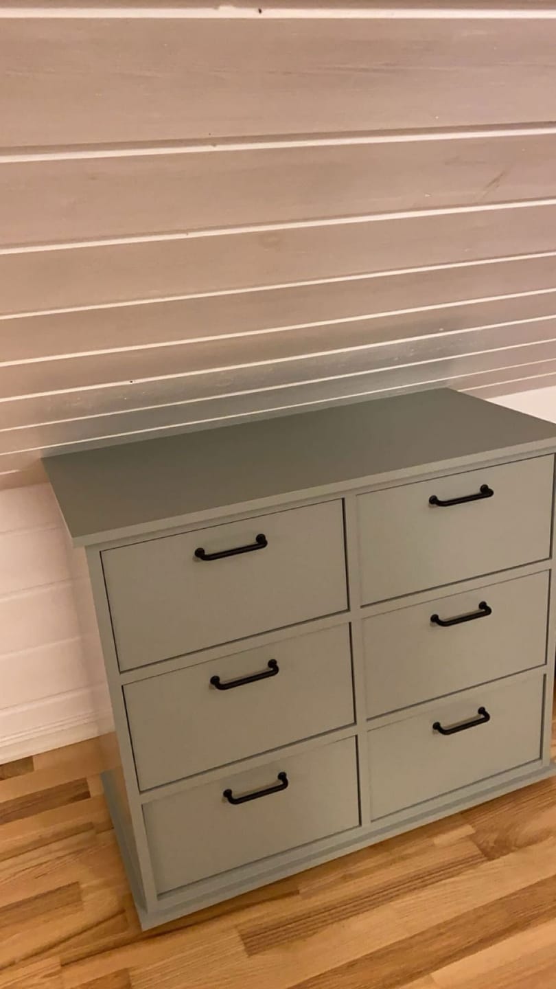 Customer photo review of Uni matt sage green kontaktplast