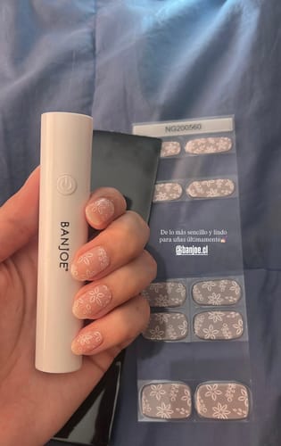 Customer photo review of Blush Garden | Stickers de Gel