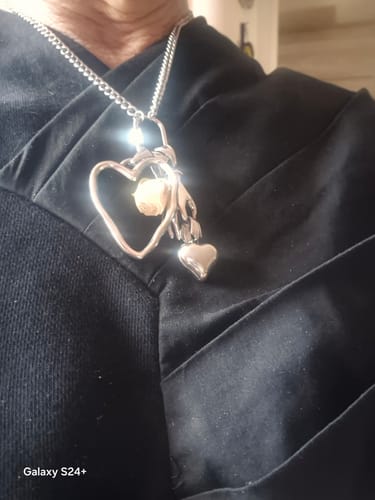 Customer photo review of Ciondolo "Tenerezza infinita"