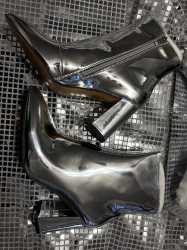 Customer photo review of Matiko New in Box 5 Pair Shoe Bundle