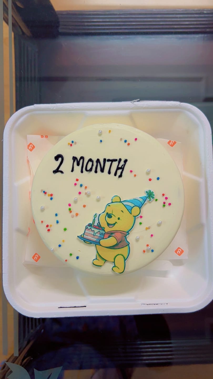 Customer photo review of Winnie the Pooh Honey Cake
