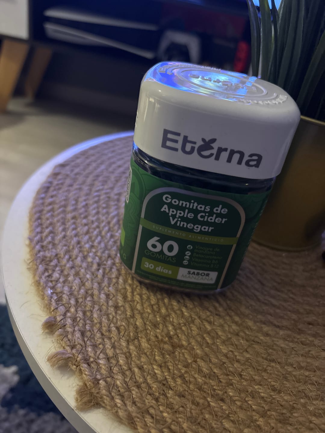 Customer photo review of Gomitas de Vinagre de Manzana
