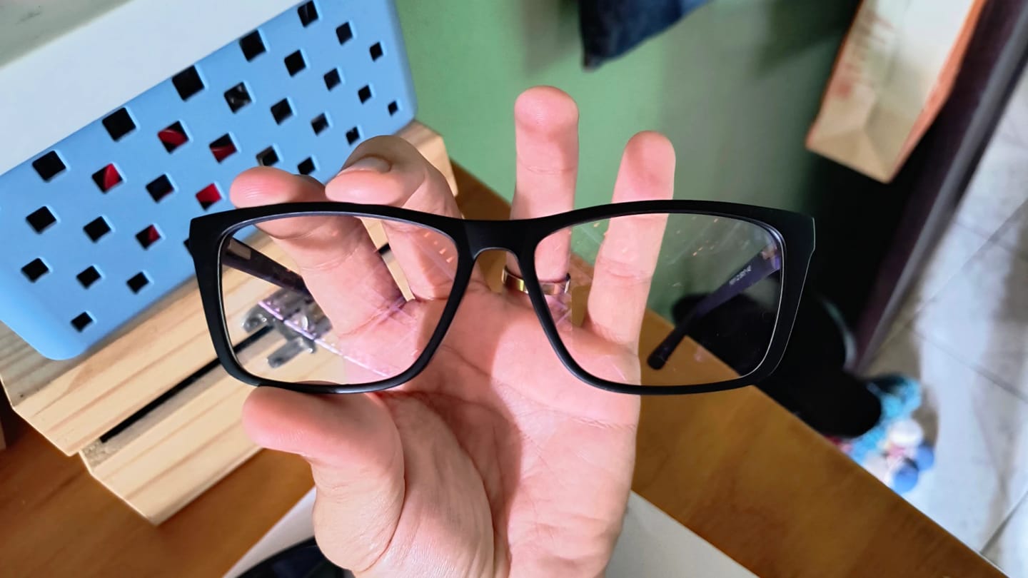 Customer photo review of Óculos Clip-on Jarvan (1 Lente)