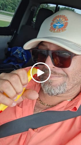 Customer video review of Guaraguao