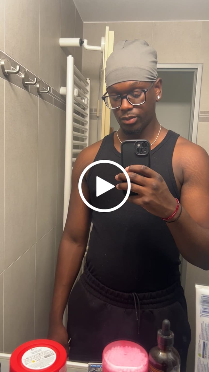 Customer video review of Grey Skull Cap