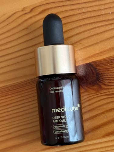 Customer photo review of Balinošs un nostiprinošs serums ar C vitamīnu Medicube Deep Vita C Ampoule 2.0