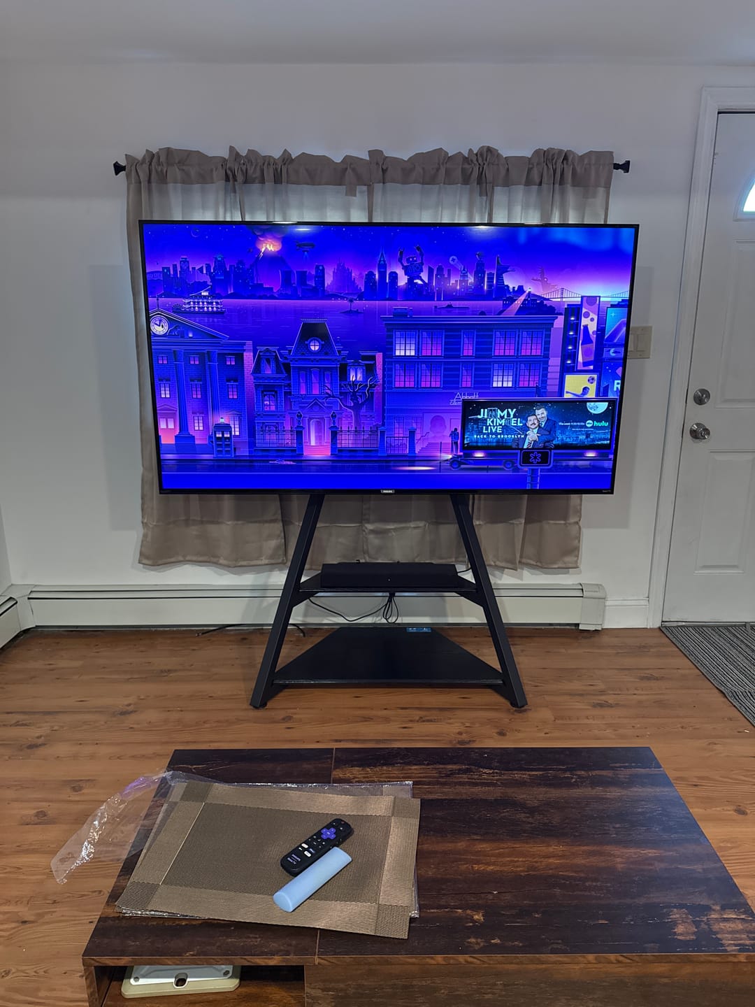 Customer photo review of Eiffel FT75 TV Stand