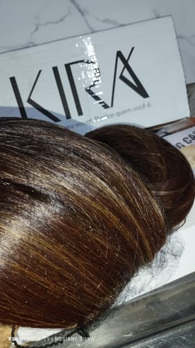 Customer photo review of Peruca Miriam Castanho Luzes Franja (Premium)