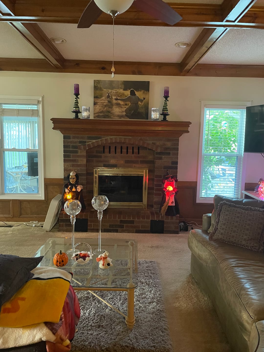 Customer photo review of Lamb Runs to Jesus Wall Art Canvas