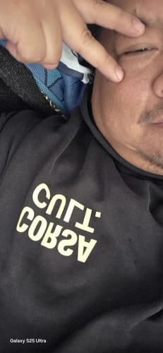 Customer photo review of RIGHT SIDE UP VINTAGE RELAXED HOODIE