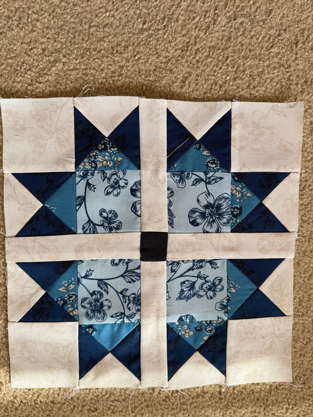 Customer photo review of Block Of The Month - Tulip Bellflower (104.5" x 104.5")