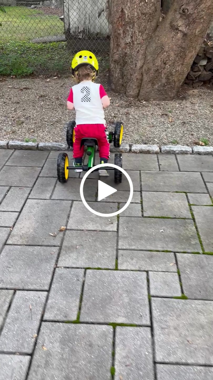 Customer video review of BERG Buzzy