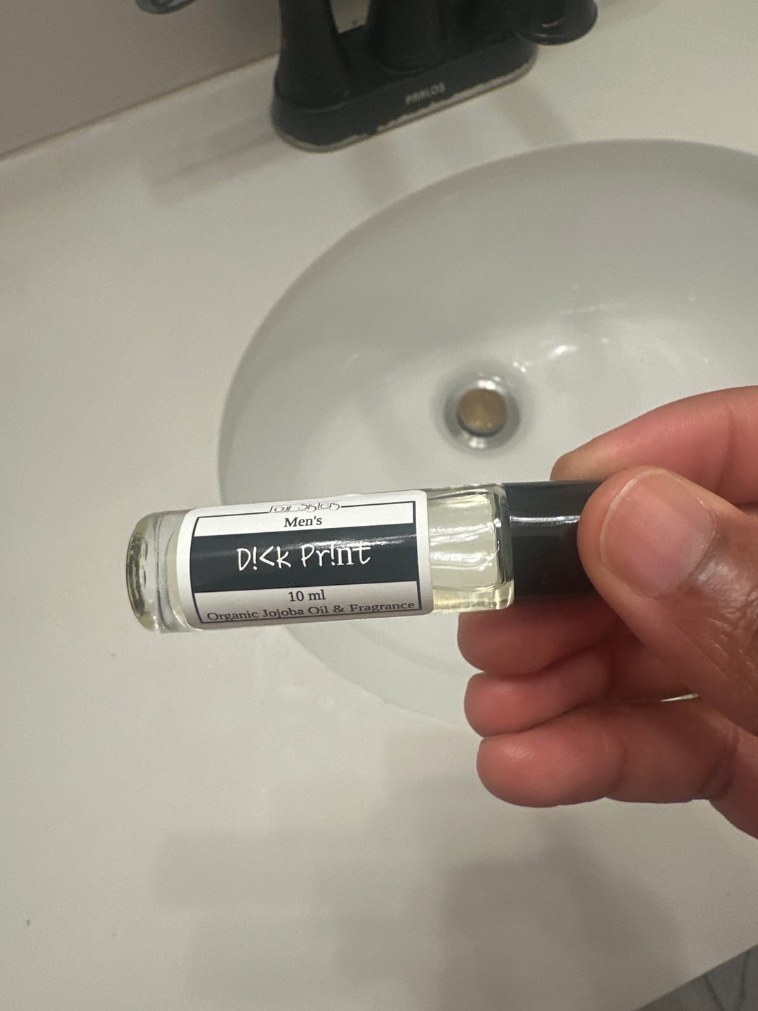 Customer photo review of Men's Cologne Oil Roller