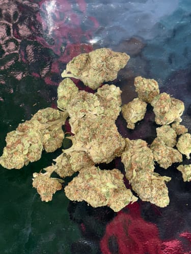 Customer photo review of White Widow - 28 Grams - Hybrid
