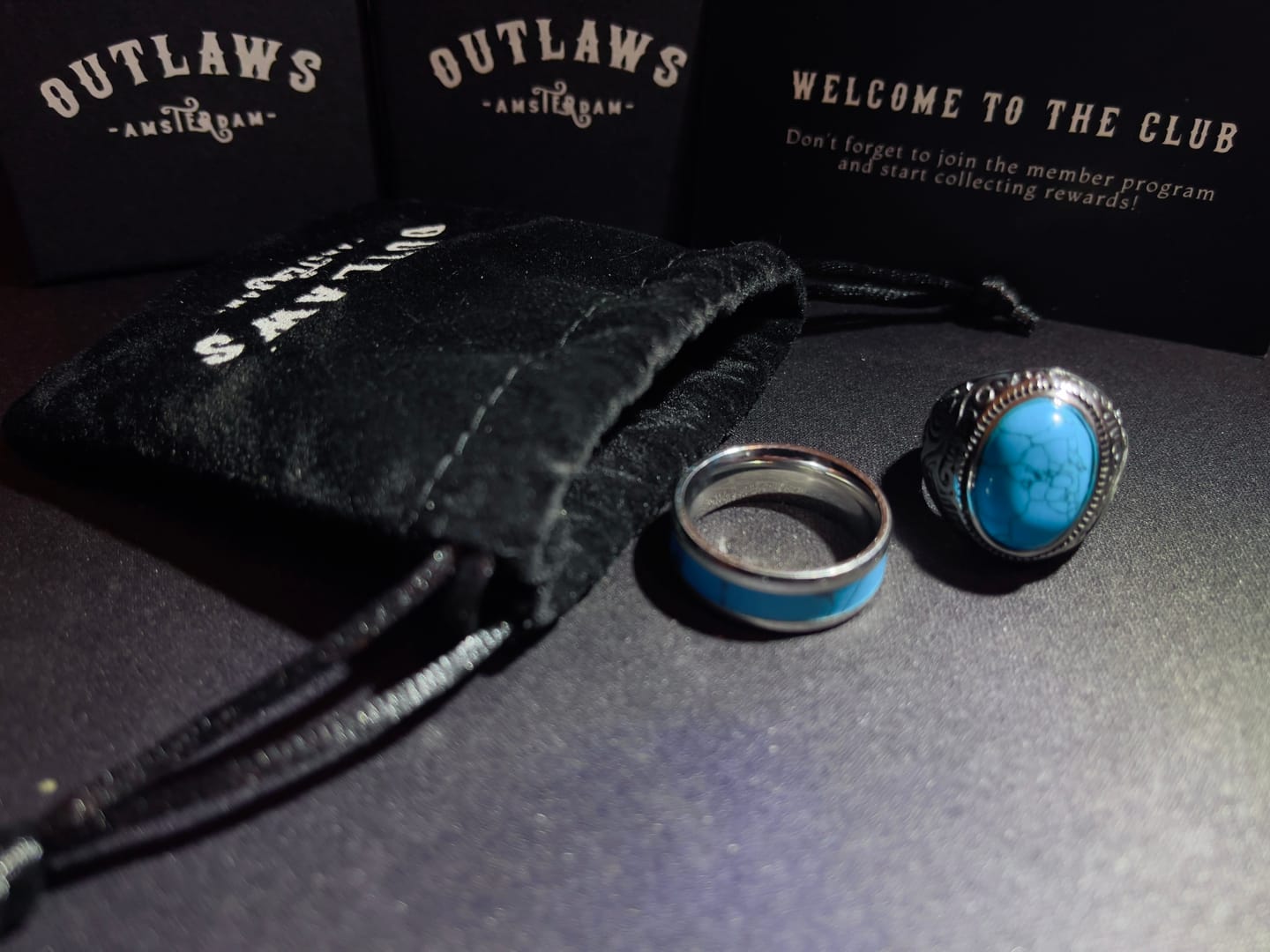Customer photo review of BLUE EYES.