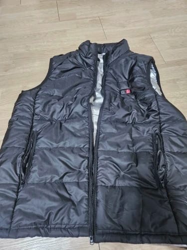 Customer photo review of Beheizte Weste mit 9 Heiz-Zonen – Ultraleicht, USB-betrieben & ideal für Outdoor-Abenteuer