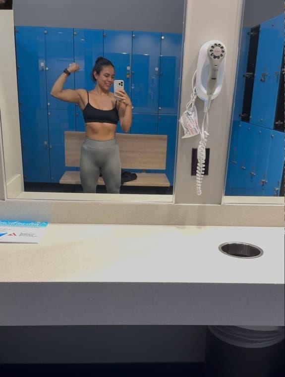 Customer photo review of W263 Legacy Seamless Legging
