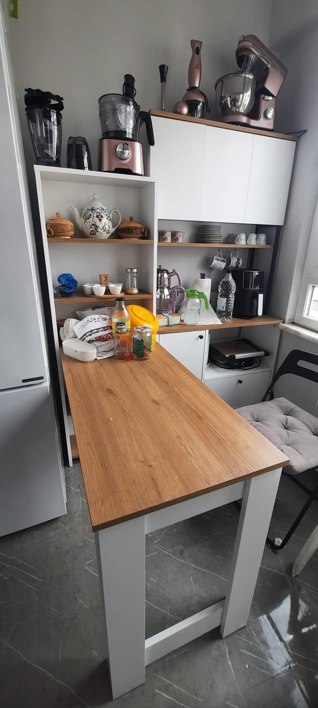 Customer photo review of Rani JA102 Masa Raflı Dekoratif Mutfak Yemek Masası Sepet Ceviz - Beyaz