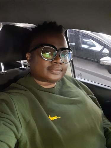Customer photo review of Springboks HS Small logo Crew Sweat - Military Olive