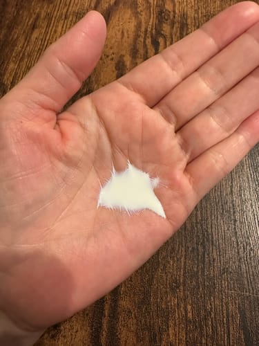 Customer photo review of UVローション （SPF50+ / PA++++）