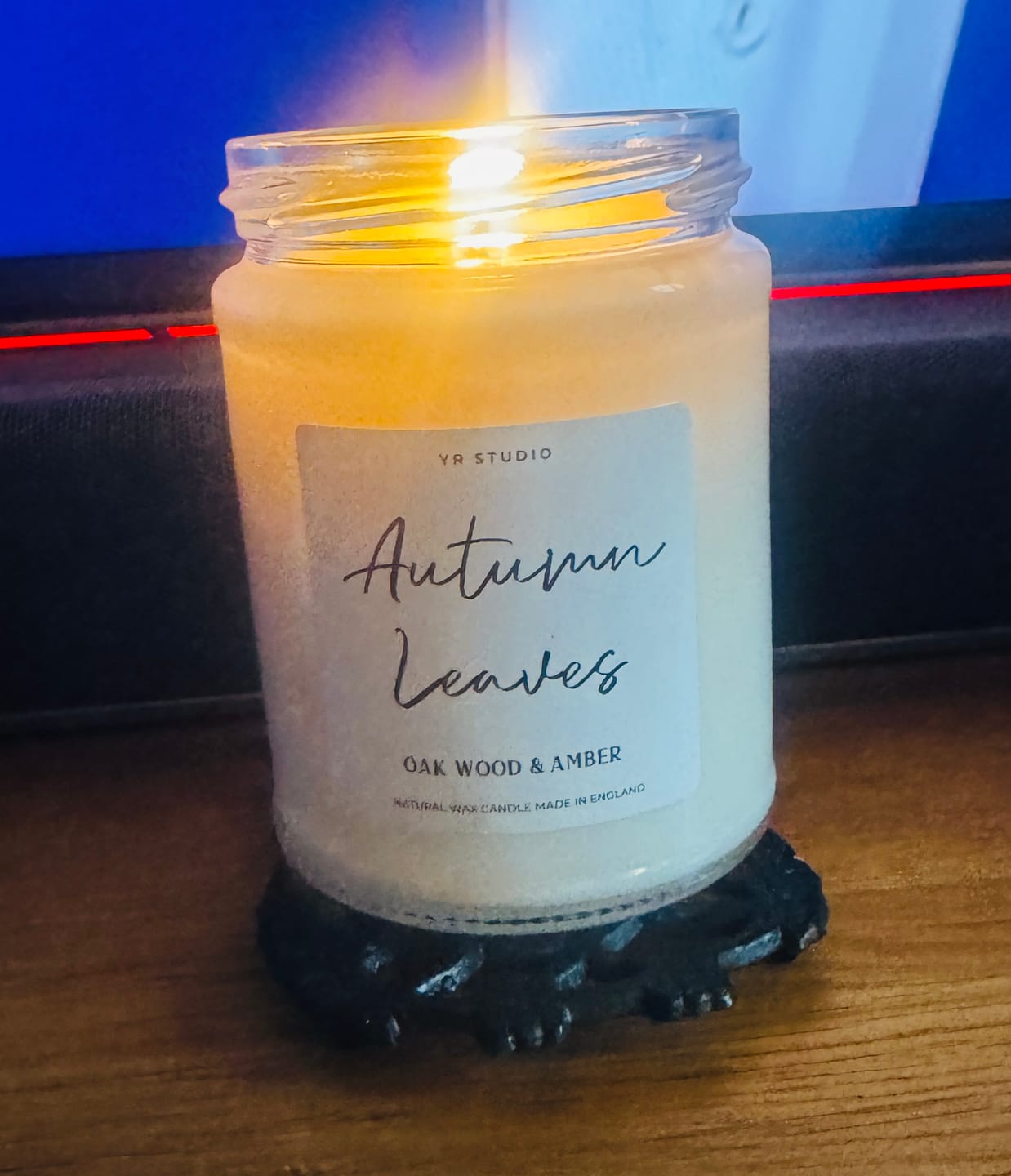 Customer photo review of "Autumn Leaves" Candle