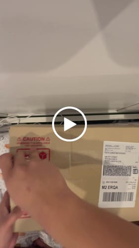 Customer video review of [2ND PRE-ORDER] TWICE - CANDYBONG ∞ OFFICIAL LIGHT STICK