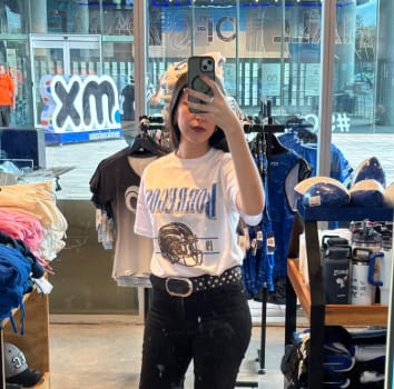 Customer photo review of Playera Casual Oversize FW25 BORREGOS Blanco, Unisex