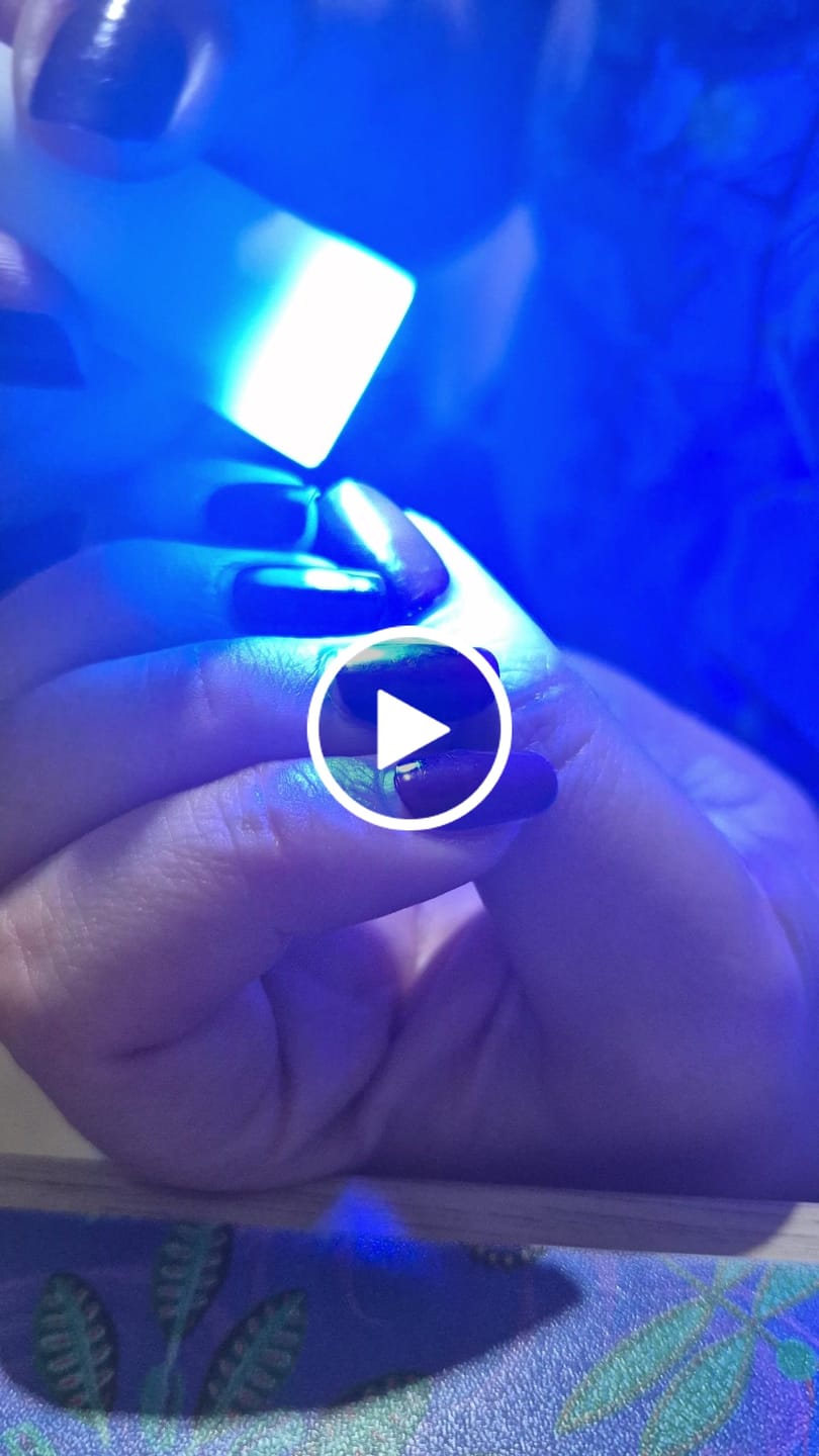 Customer video review of Lámpara Inalámbrica UV LED