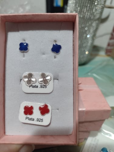 Customer photo review of Broquel Van Diamantado