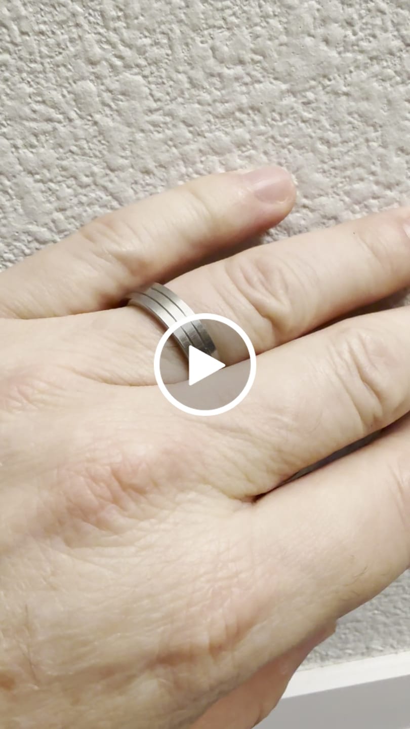 Customer video review of 3mm Thin Franco Link Chain