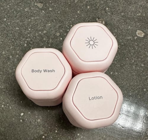 Customer photo review of Trove - Magnetic Travel Containers