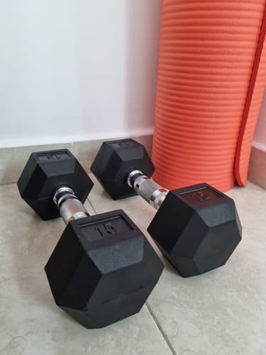 Customer photo review of 2 Mancuernas Hexagonales 15lb 6.8 Kg Kit Pesas Fitness Gym