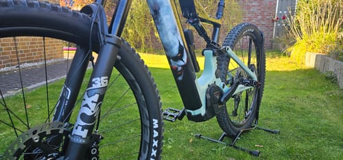 Customer photo review of Joker Clown 1 -  Akku Sticker Abdeckung Universal / Schutzfolie / für alle E-Bikes