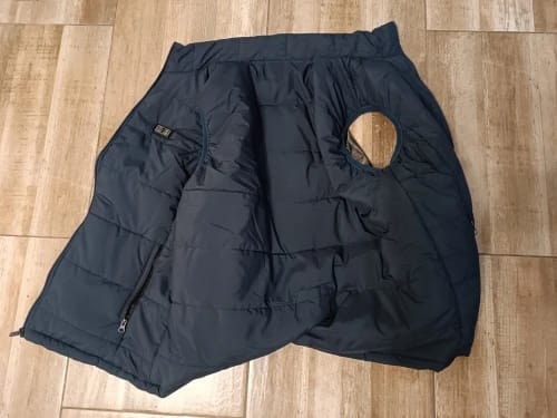 Customer photo review of Beheizte Weste mit 9 Heiz-Zonen – Ultraleicht, USB-betrieben & ideal für Outdoor-Abenteuer