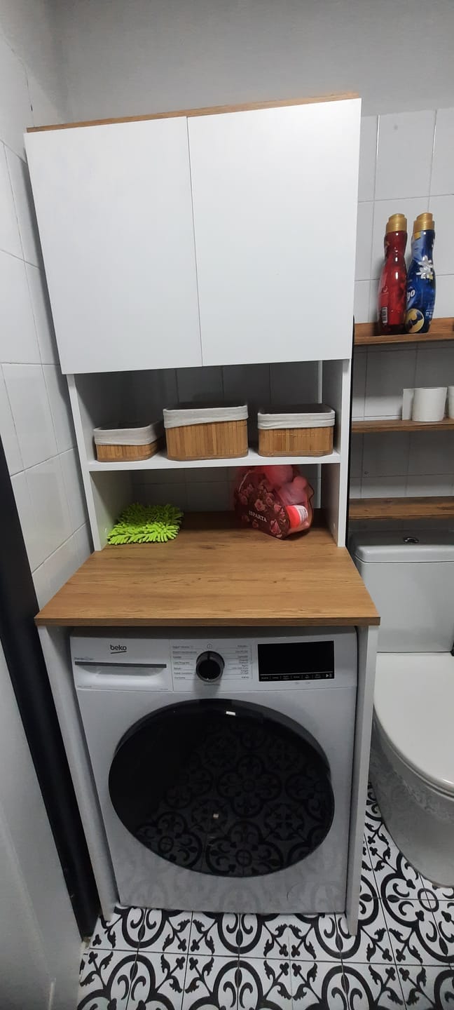 Customer photo review of Rani KD101 Çamaşır Makinesi Dolabı 3 Raflı Kapaklı Banyo Dolabı Beyaz - Sepet Ceviz
